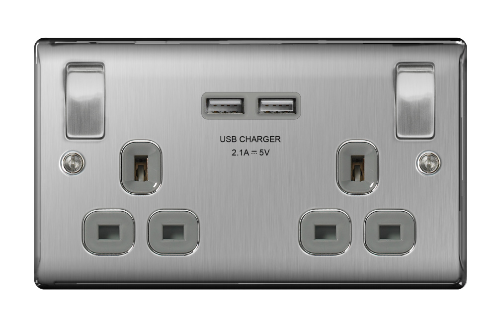 Double Silver Wall Power Socket & Two USB Charging Points Brushed Steel 13amp